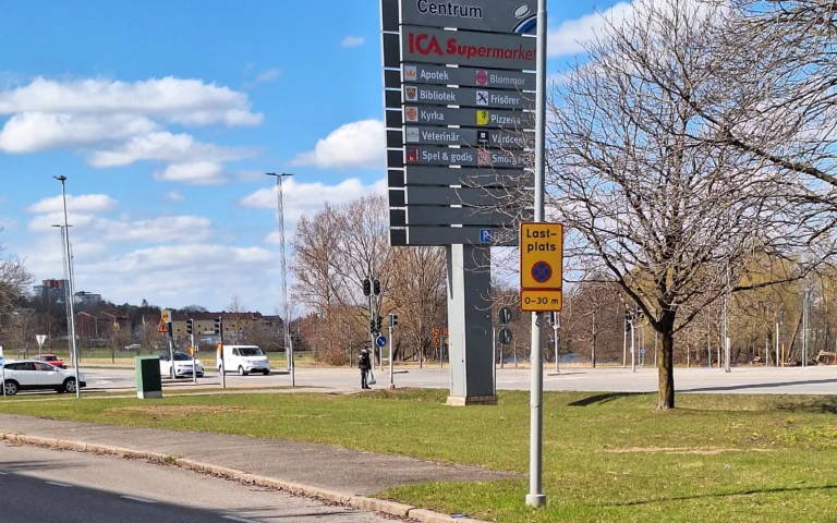 Östgötatrafiken tillfällig hållplats Johannelunds Centrum